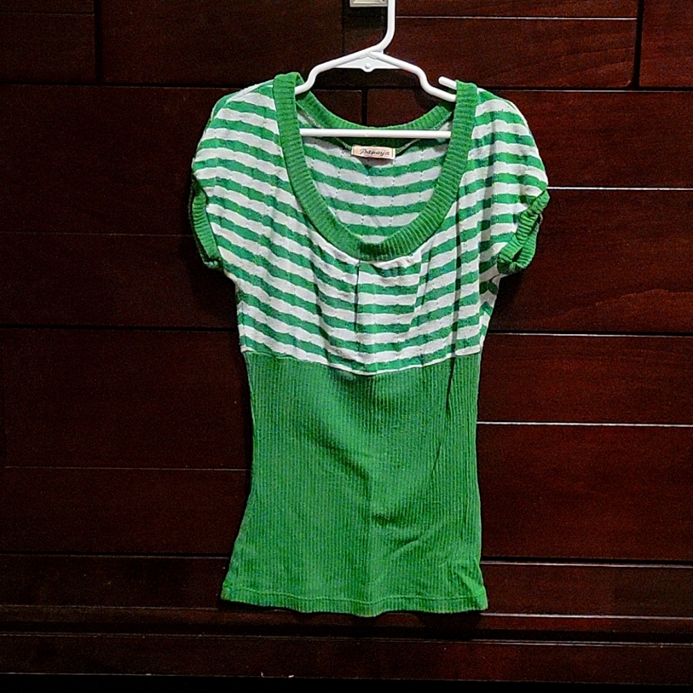 Green and white striped short sleeved shirt size small juniors from papaya